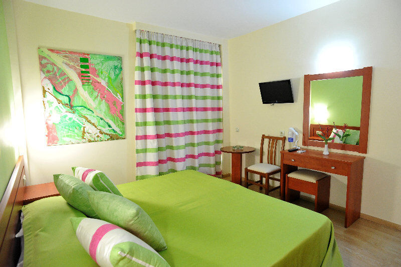 Delphi Beach Hotel Tolofon Exterior photo
